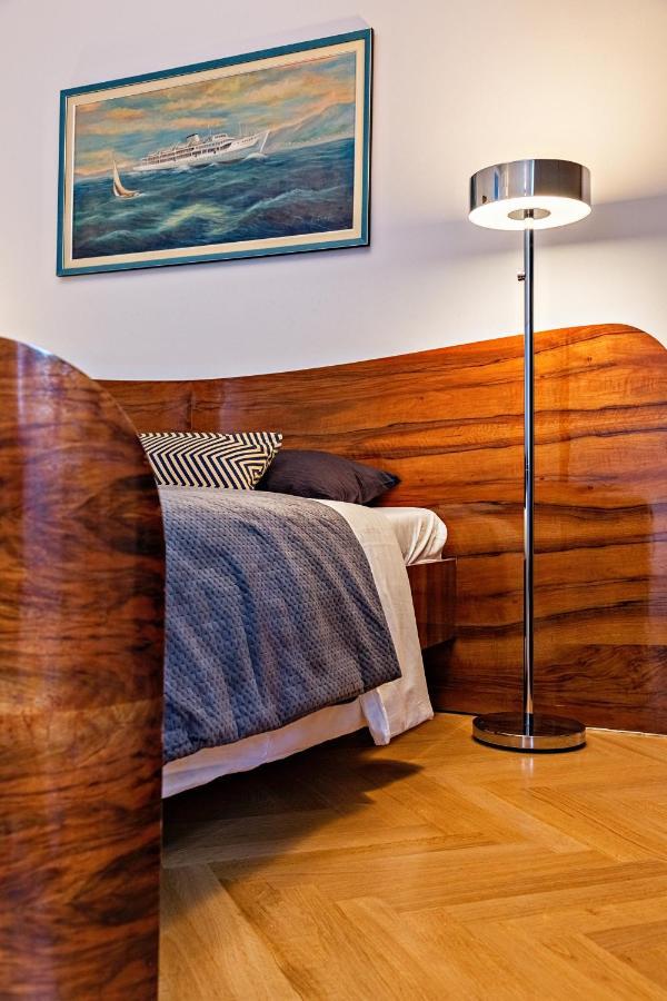 Deluxe Beachfront Apartment Klara, לובראן מראה חיצוני תמונה